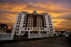 Grand Puteri Hotel 