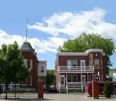 Auberge Internationale de Trois-Rivieres 