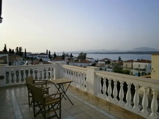 Theo Studios Spetses 