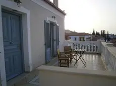 Theo Studios Spetses 