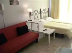 Apartamentos Roca Chica 