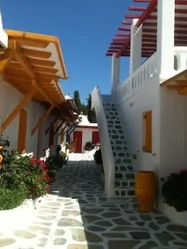 Sun of Mykonos Studios 