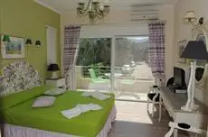 Agnadi Suites 