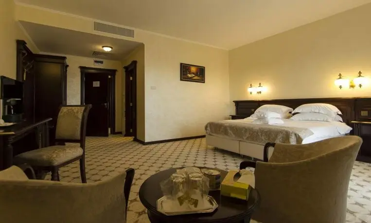 Hotel Golden House Craiova 