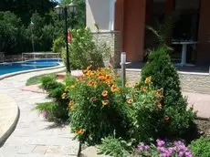 Perla Family Hotel 