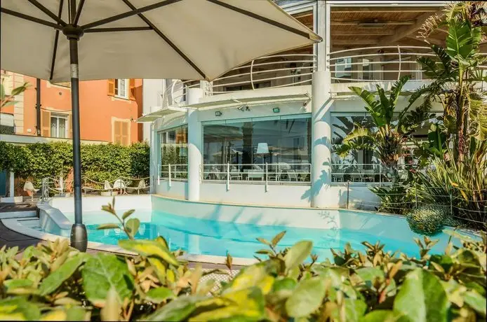 Hotel De La Plage Pietra Ligure 