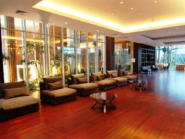 Soll Marina Hotel Serpong 