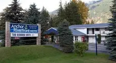 Anchor Riverfront Motel 