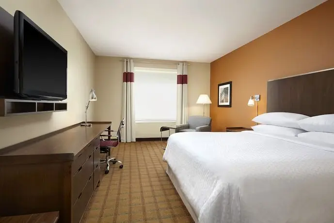 Four Points by Sheraton Edmonton International Airport 