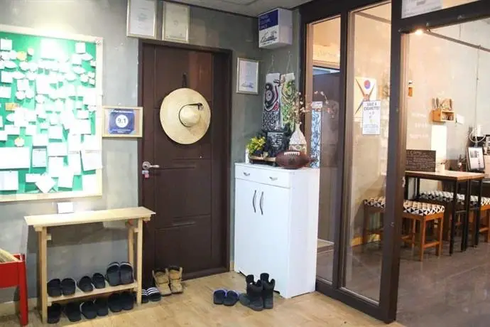 Backpackers' House Busan 
