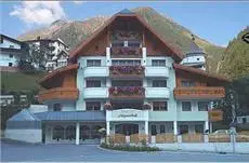 Hotel Garni Alpenhof 