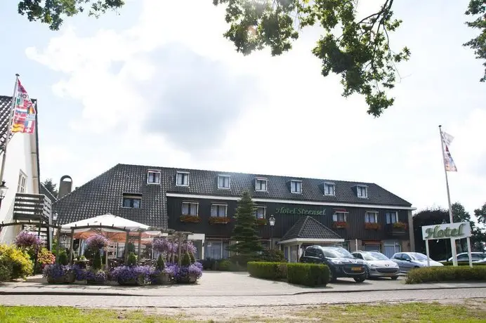 Hotel Steensel 