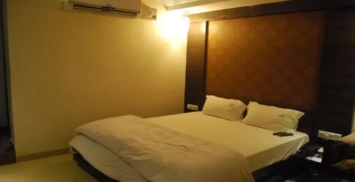 Hotel Galaxy Allahabad 