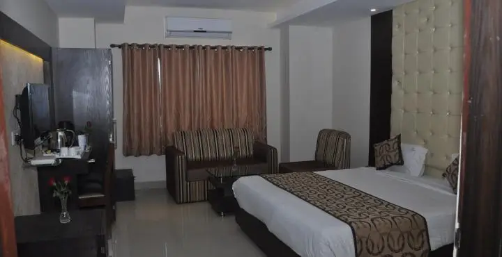 Hotel Galaxy Allahabad 