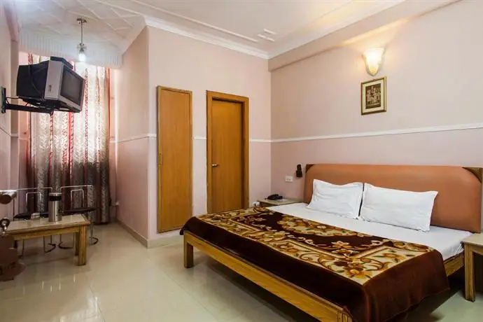 Hotel Queen Haridwar 