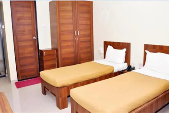 OYO 655 Hotel Aundh Retreat 