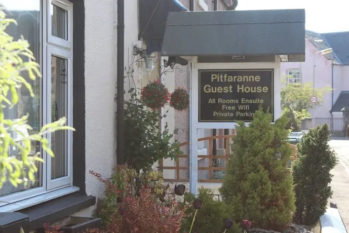 Pitfaranne Guest House 