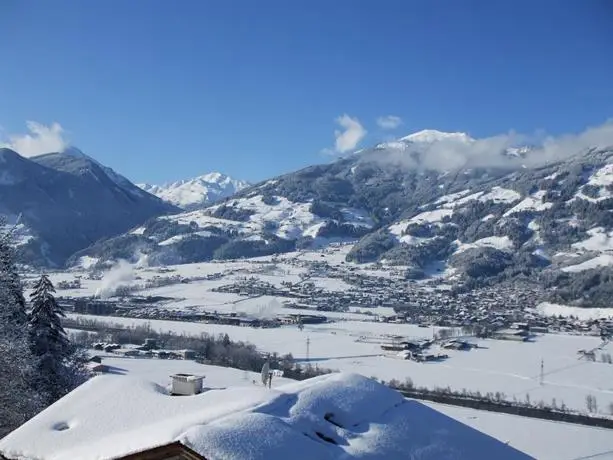 Haus Max Hart im Zillertal 