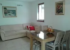 Apartments Vala Zaboric 