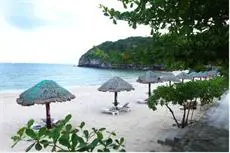 Cat Ba Beach Resort 