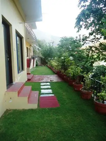 Kunwar Residency 