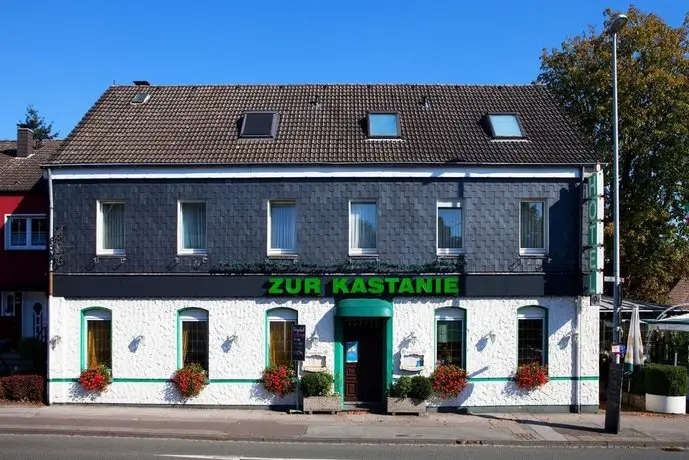 Zur Kastanie