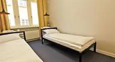 Sleep in Hostel & Apartments 