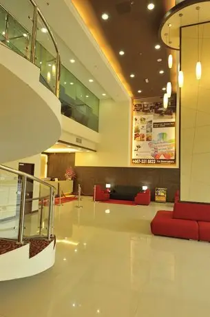 Hallmark Regency Hotel 