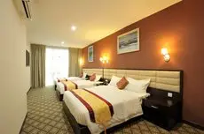 Hallmark Regency Hotel 