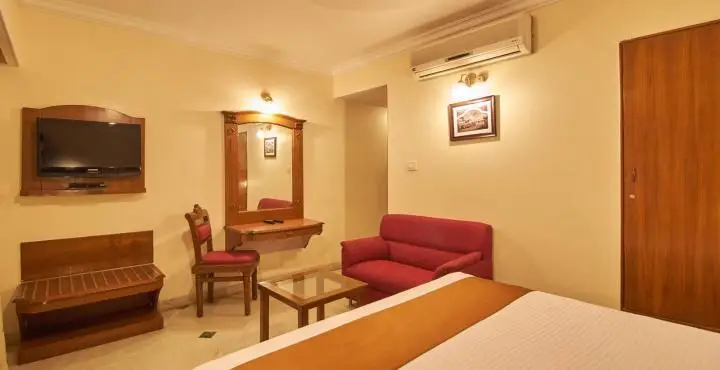 Hotel Maurya Residency 