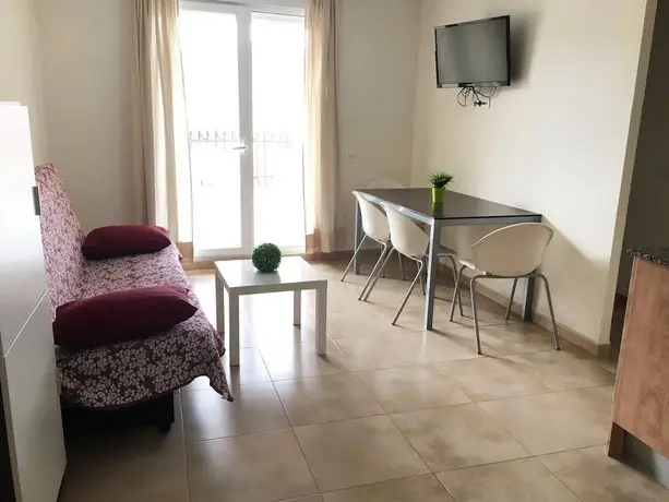 Apartamentos Dona Carmen 3000 