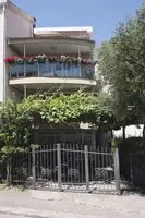 Egon Apartments 