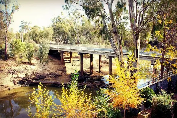 CocknBull Boutique Hotel Echuca 