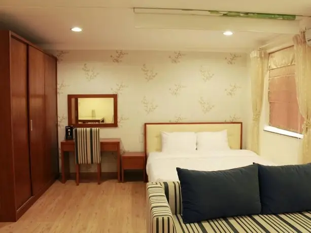 Song Hung Luxury Hotel & Apartments 