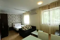 Song Hung Luxury Hotel & Apartments 