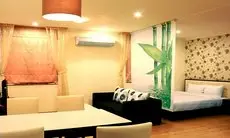 Song Hung Luxury Hotel & Apartments 