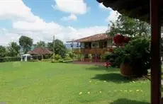 Finca Hotel Los Cerezos Quindio 