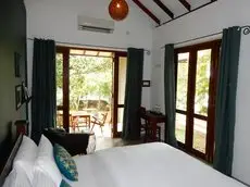 Kadolana Eco Village 