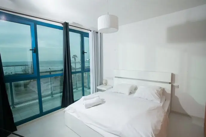 The Sea Apartments Tel Aviv by different locations 