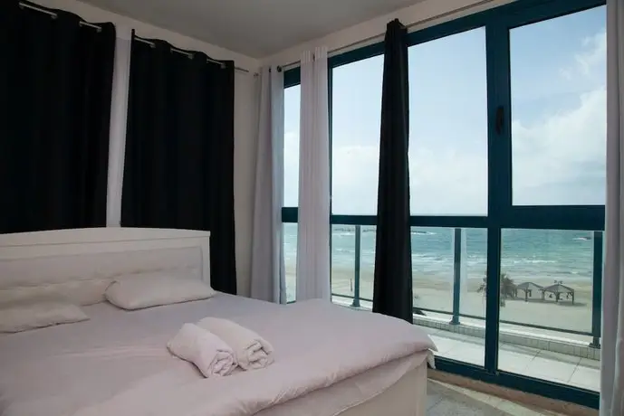 The Sea Apartments Tel Aviv by different locations 