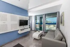 The Sea Apartments Tel Aviv by different locations 