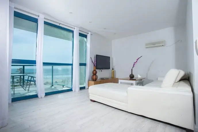 The Sea Apartments Tel Aviv by different locations 