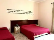 Mamamia Guesthouse 