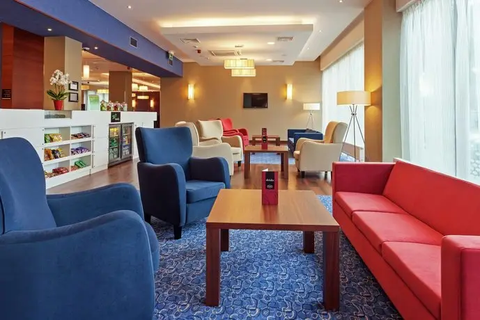 Hampton by Hilton Warsaw Airport 