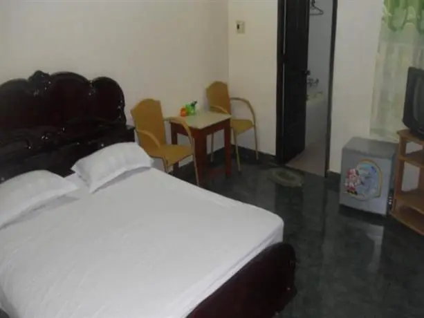 Hoa Thinh Hotel 