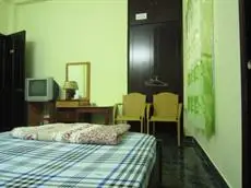 Hoa Thinh Hotel 