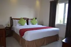 Tiatira Kencana Hotel 