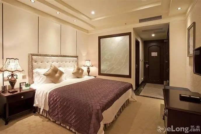 Chengdu Hao Tian Guo Tai Hotel 