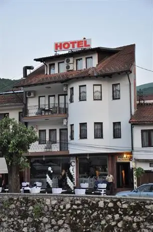 Hotel Cleon