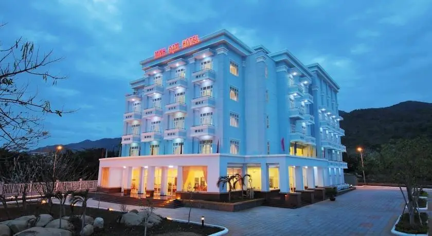 Minh Dam Hotel